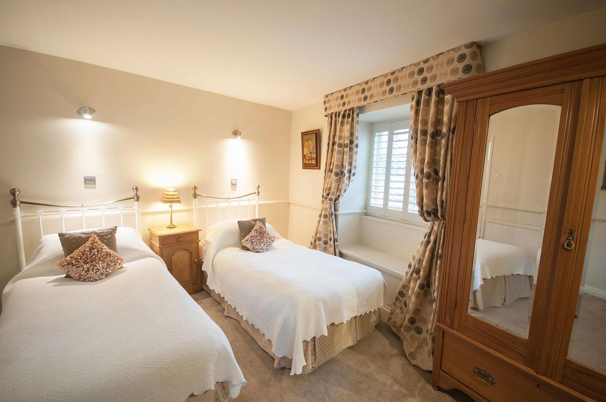 Bed and Breakfast Apsley House Бат Экстерьер фото